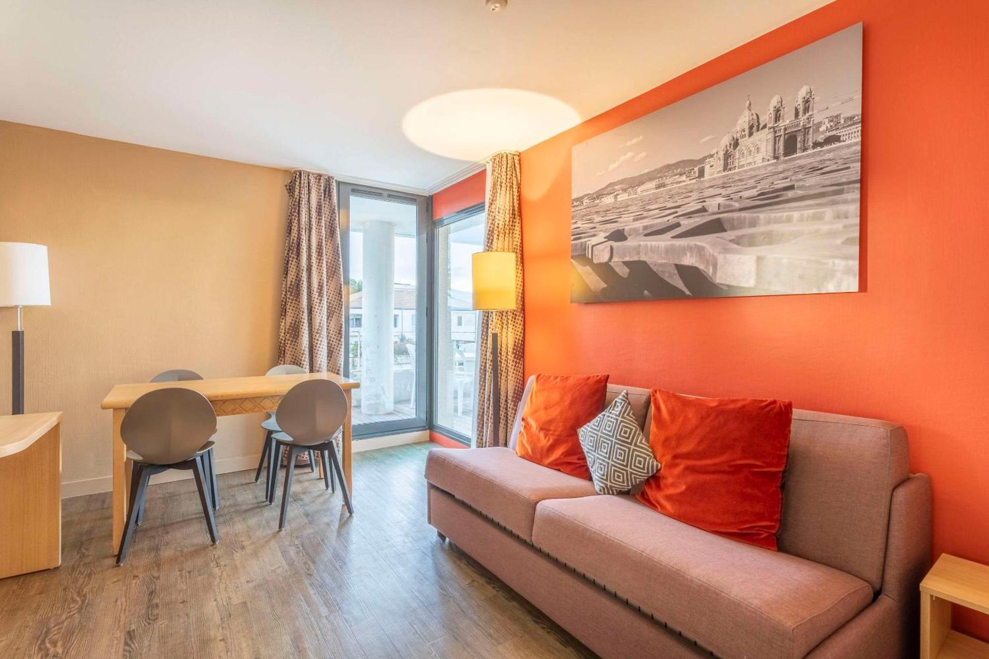 Comfort Aparthotel Marseille Prado Εξωτερικό φωτογραφία